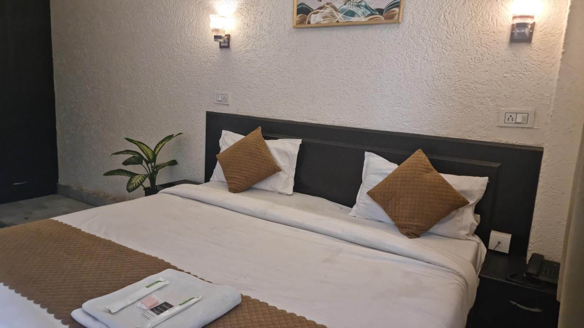 Praana Wellness Resort By Around Stays Rishīkesh Eksteriør bilde